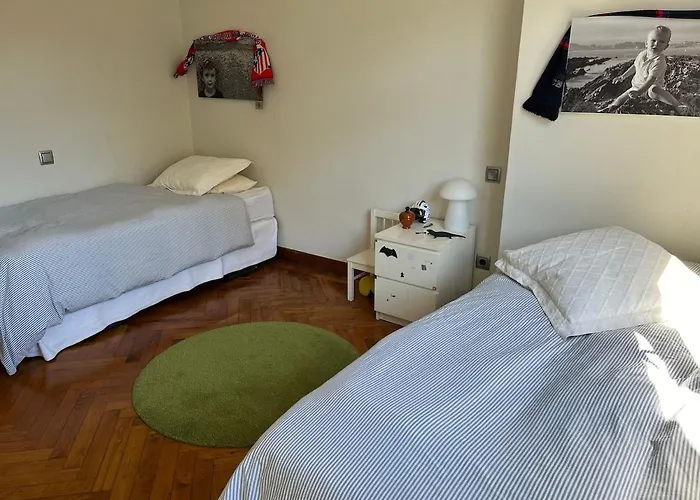 Amplio Y Luminoso Piso En El Centro De *