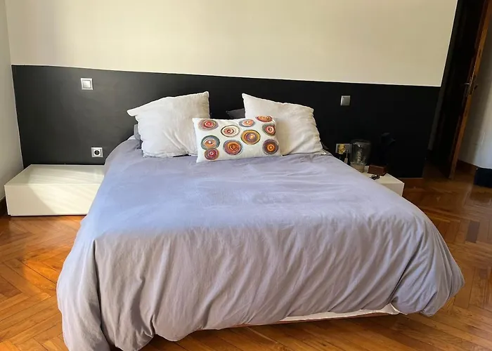 Amplio Y Luminoso Piso En El Centro De *